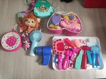для девочек игрушки: 🧸Продаю игрушки для девочек, на возраст примерно 4-5 лет. Все целое — 1