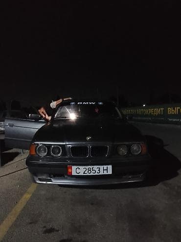 lc 300: BMW : 1988 г., 2 л, Седан — 3