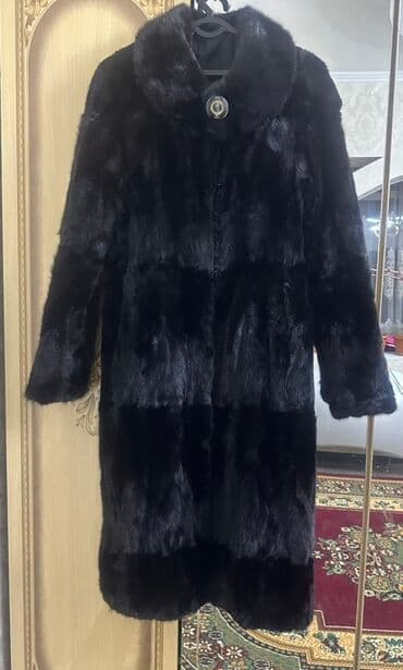 стильная женская одежда больших размеров оптом: Элегантная женская норка шуба 54 размера длиной выполненная из чёрного — 1