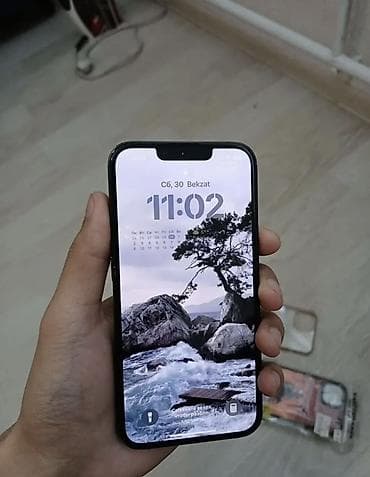 iphone 13: IPhone 14, Б/у, 128 ГБ, Зеленый, Защитное стекло, Чехол, Кабель, 80 % — 2