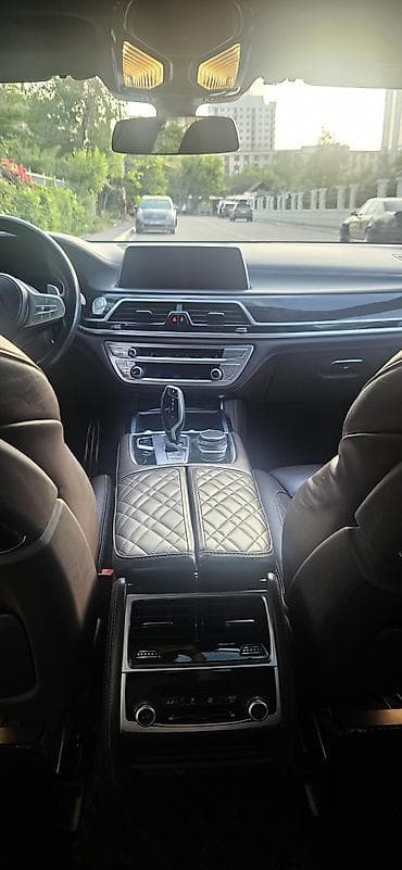 BMW: BMW 7 series: 2021 г., 3 л, Автомат, Бензин, Седан — 10
