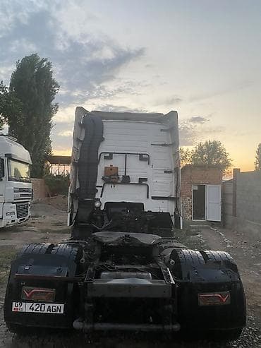 claas markant 65: Тягач, Volvo, 2002 г., Бортовой — 5