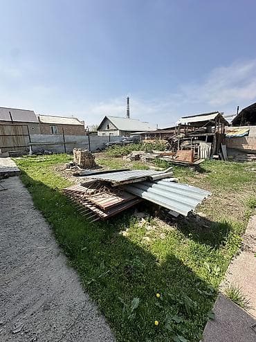 участок в кара балте: 🔥срочно Продается дом 🔥 🏡Район: Селекция возле Стадион ✅Участок — 3
