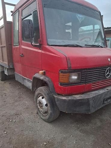 Грузовик, Mercedes-Benz, Стандарт, 5 т, Б/у