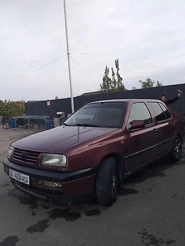 багажник венто: Volkswagen Vento: 1994 г., 1.8 л, Ручные, Бензин, Седан — 6