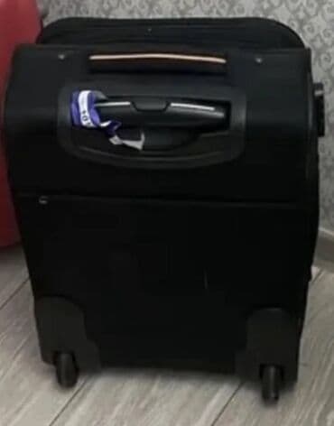 продаю чемодан: Чемодан в отличном состоянии 1000 сом ! На 10 кг ручная кладь ! - — 2
