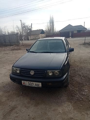 бус сапог капот: Volkswagen Vento: 1996 г., Вариатор, Бензин, Седан — 6