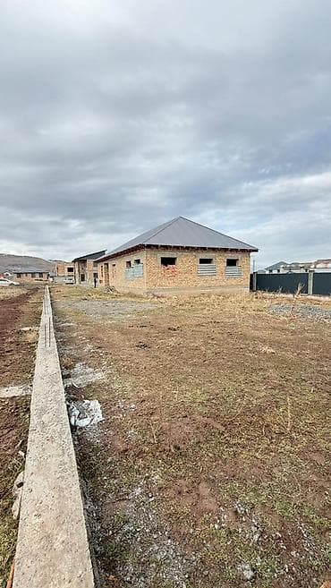 Продаю дом Арашан 8-соток, площадь 220м/квадрат Красная книга Цена — 5