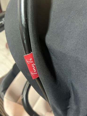 каляска прогулочная: Коляска, цвет - Черный, Б/у — 3