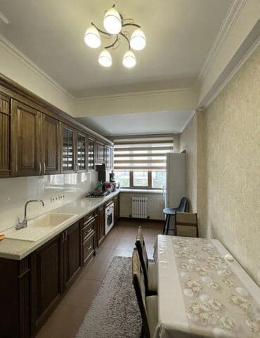 3 room flat: 3 комнаты, Собственник — 8