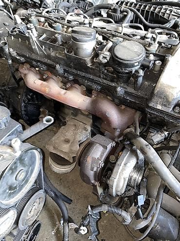 Автозапчасти: Дизельный Mercedes-Benz 2002 г., 2.7 л, Б/у, Оригинал, Германия — 4