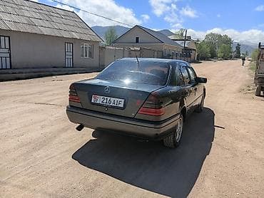 jak авто: Mercedes-Benz C-Class: 1994 г., 1.8 л, Механика, Бензин, Седан — 4