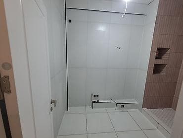 Плиточные работы и обустройство ванных комнат/душевых под ключ - at lalafo.kg Плиточные работы и обустройство ванных комнат/душевых под ключ -