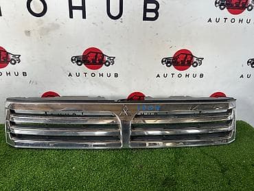 second hand: Решетка радиатора Mitsubishi Chariot 2 2003 (б/у) — 1