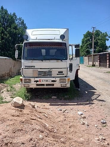 будка ремонт: Грузовик, Volvo, Стандарт, 7 т, Б/у — 1