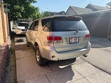 такта фуранер: Toyota Fortuner: 2008 г., 2.7 л, Автомат, Газ, Внедорожник — 7