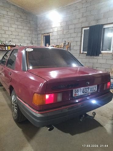 Ford: Ford Sierra: 1989 г., 2 л, Кол менен иштөөчү, Бензин, Седан — 3