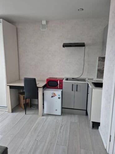 ош квартира ижарага берилет: Студия, Менчик ээси, Чогуу жашоосу жок, Толугу менен эмереги бар — 1