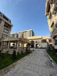 1 комнатная квартира асанбай: 4 комнаты, 140 м², Элитка, 1 этаж, Дизайнерский ремонт — 3