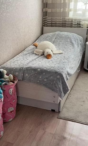 матрсы: Односпальная кровать, С матрасом, длина - 190 см — 1