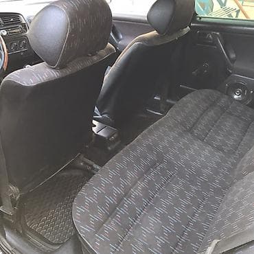 Унаа сатуу: Volkswagen Golf: 1997 г., 1.8 л, Кол менен иштөөчү, Бензин, Хетчбек — 4