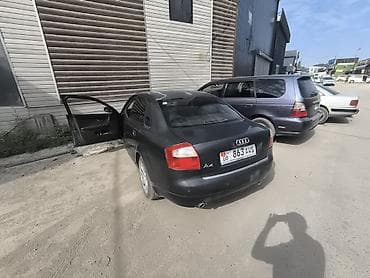 Audi A4: 2002 г., 2 л, Автомат, Бензин, Седан — 3