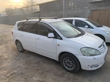срочно срочно продам машину: Toyota Ipsum: 2002 г., 2.4 л, Автомат, Газ, Минивэн — 3