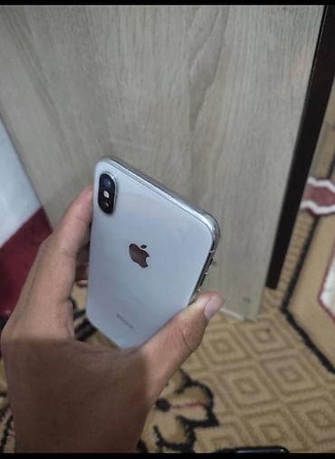 стоимость айфон 5: IPhone X, 64 ГБ, Серебристый, Чехол, 72 % — 1
