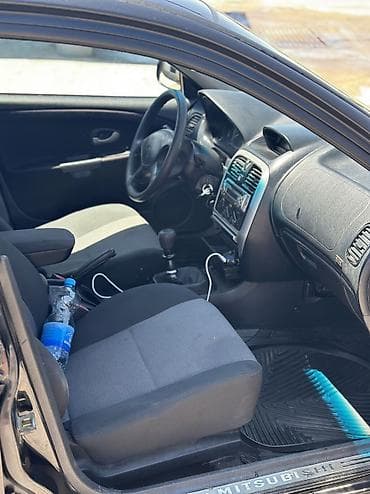 пульт для авто: Mitsubishi Carisma: 2003 г., 1.6 л, Механика, Бензин, Хэтчбэк — 8