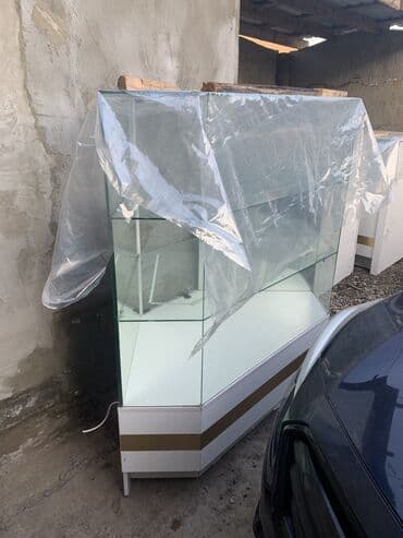 черный ящик: Три витрины — 1