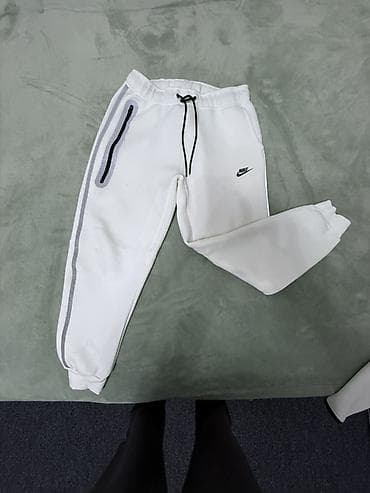 Шорталар: Торг уместен Спортивный костюм Nike (кофта + штаны), белый с серыми — 2