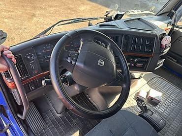 daf xf: Тягач, Volvo, 2011 г., Шторный — 5