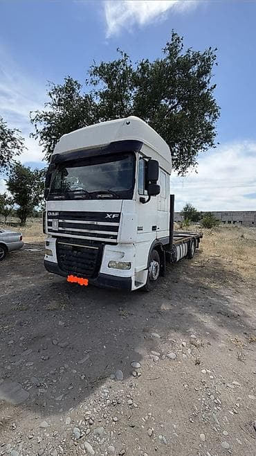 daf 105 тандем: DAF XF — бортовая автоплатформа 6x2 - Марка/модель: DAF XF 105 — 1
