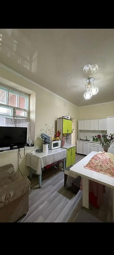здаю квартира киркомстром: 59 м², 3 комнаты, Парковка, Забор, огорожен — 3