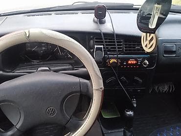 Volkswagen Golf: 1992 г., Кол менен иштөөчү, Хетчбек — 3