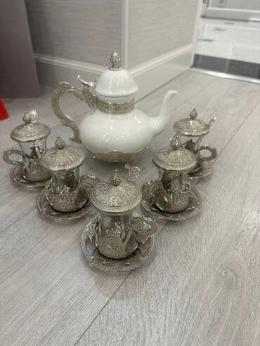 мельхиоровый набор: Распродаю Набор мельхиоровой посуды -дёшево 1.ваза для фруктов -2 шт — 10