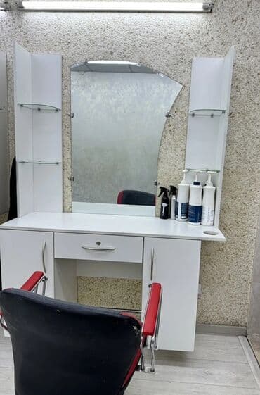 сдаю помещение под стоматологию: Сдаю Кабинет в салоне, 18 м², Для парикмахера — 1