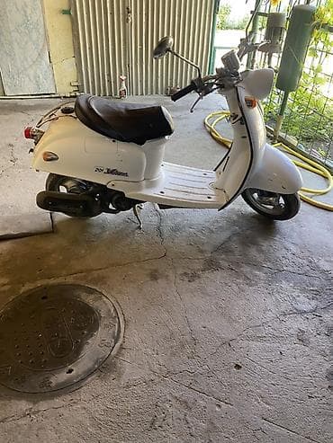 скутеры макси: Тип скутера Yamaha, 60 куб. см, Бензин, Б/у — 3