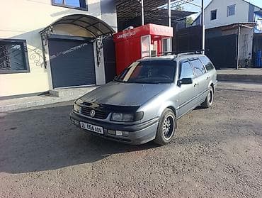 Volkswagen Passat: 1995 г., 1.8 л, Механика, Бензин, Универсал