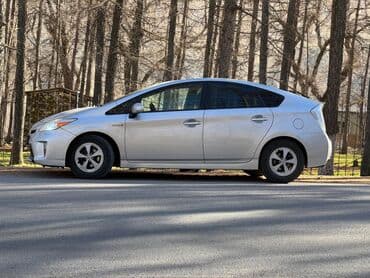продаю или меняю на дом: Toyota Prius: 2013 г., 1.8 л, Автомат, Гибрид, Универсал — 4