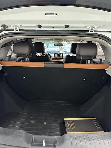 е2: BYD E2: 2021 г., Электромобиль, Хетчбек — 5