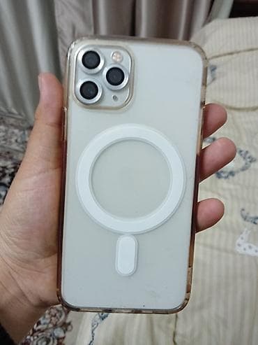 poco c50: IPhone 11 Pro, Б/у, 256 ГБ, Серебристый, Чехол, 79 % — 3