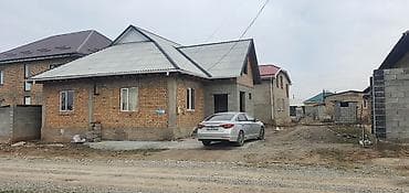 продам срочно дом: Уй сатылат участок 4 сотых кызыл китеп бар, башында еки етажга — 1