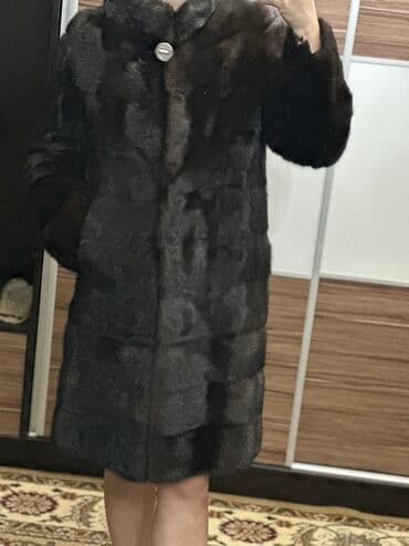 брендовая куртка: Элегантная женская шуба из натурального меха норки, выполненная в — 2