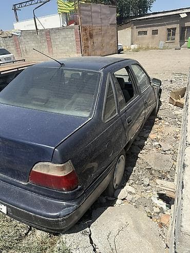 Daewoo Nexia: 2007 г., Седан — 4