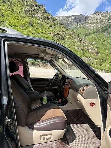 2 2дизель: Toyota Land Cruiser: 2002 г., 4.7 л, Автомат, Бензин, Внедорожник — 5
