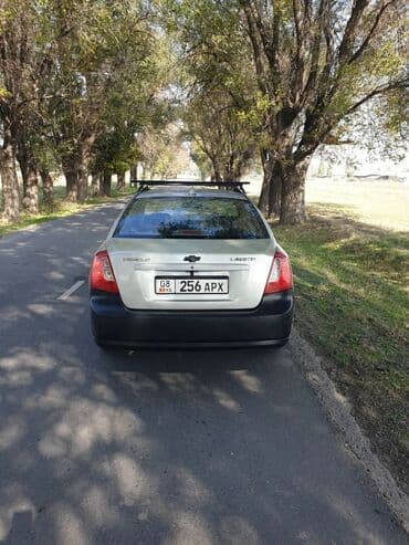электромобили бишкеке: Chevrolet Lacetti: 2005 г., 1.6 л, Механика, Бензин, Седан — 6