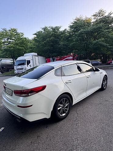 kia ev3: Kia K5: 2020 г., Седан — 3