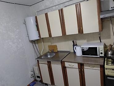 bishkek flat: 2 комнаты, 43 м², 104 серия, 2 этаж, Свежий ремонт — 3