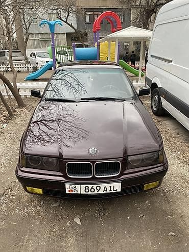продаю с: BMW 3 series: 1992 г., 1.8 л, Механика, Бензин, Седан — 4